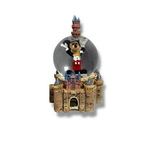 Disneyland Castle Mini Snowglobe Mickey Mouse 3.5” Disney Collectible *READ*